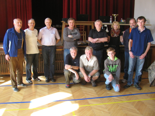 bývalí a současní Českobroďáci